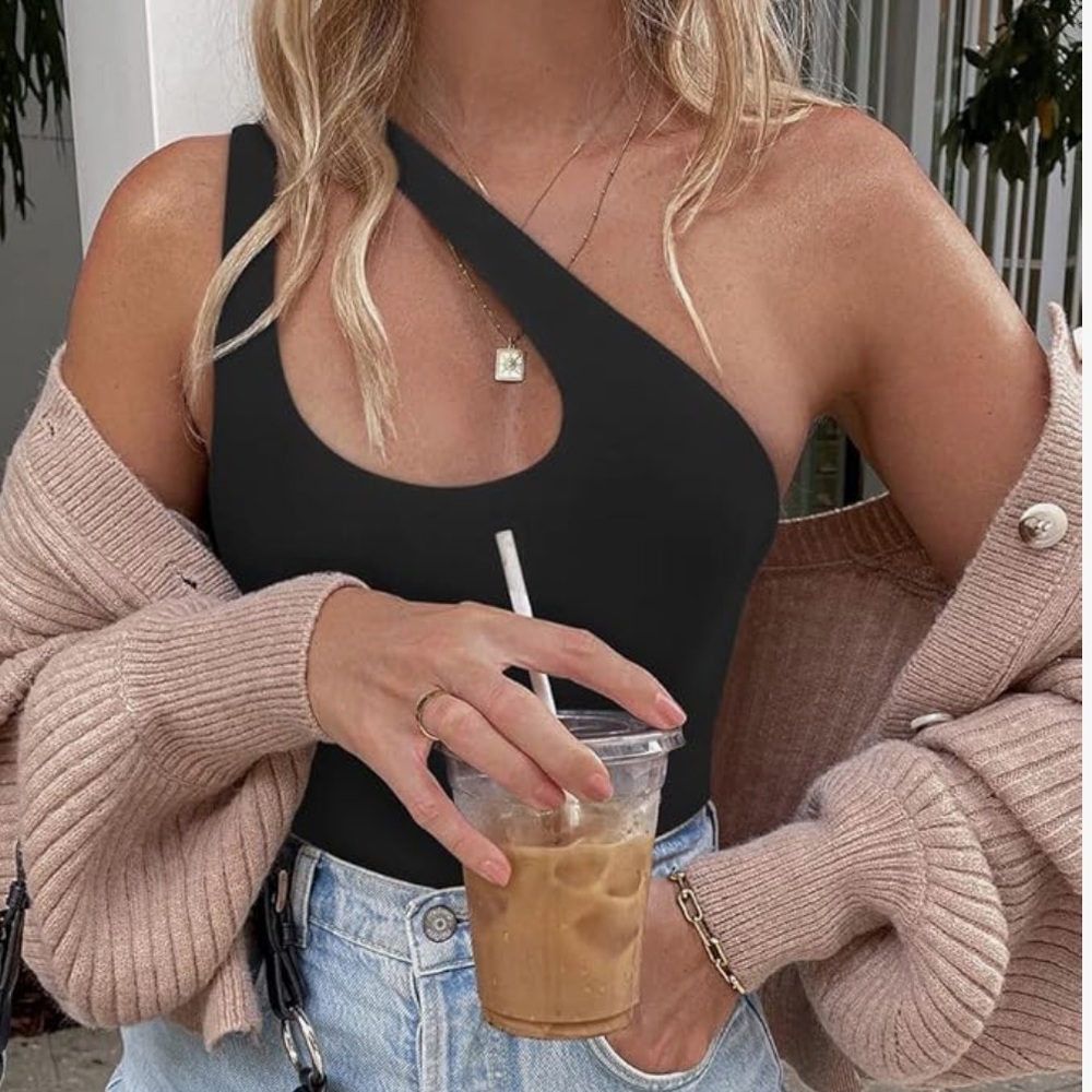 Black One-Shoulder Top
